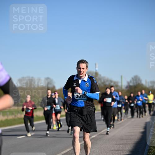 06.04.2025 - 44. Internationalen Wilhelmsburger Insellauf Dr. Thomas Lammeyer http://msf.ph/oto/7555000 06.04.2025 09:30:27 Laufen 3013 meine-sportfotos.de