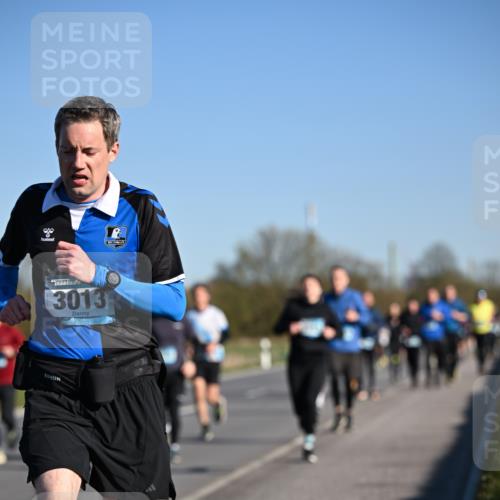 06.04.2025 - 44. Internationalen Wilhelmsburger Insellauf Dr. Thomas Lammeyer http://msf.ph/oto/7555019 06.04.2025 09:30:28 Laufen 3013 meine-sportfotos.de
