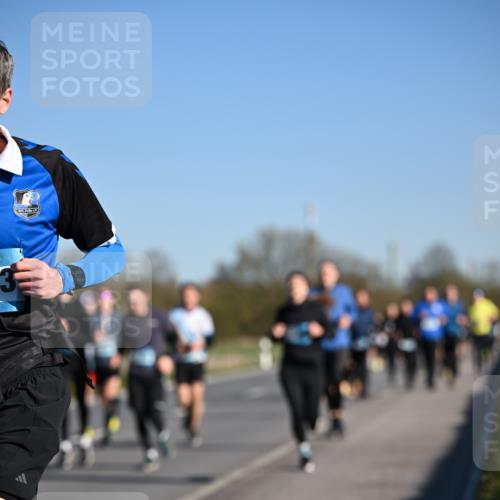 06.04.2025 - 44. Internationalen Wilhelmsburger Insellauf Dr. Thomas Lammeyer http://msf.ph/oto/7555026 06.04.2025 09:30:28 Laufen  meine-sportfotos.de