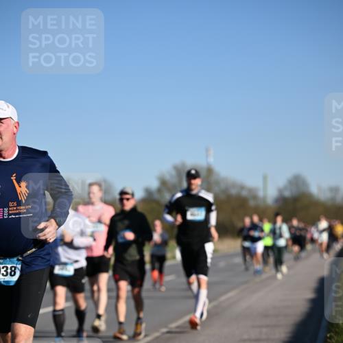 06.04.2025 - 44. Internationalen Wilhelmsburger Insellauf Dr. Thomas Lammeyer http://msf.ph/oto/7555246 06.04.2025 09:30:49 Laufen 38 meine-sportfotos.de