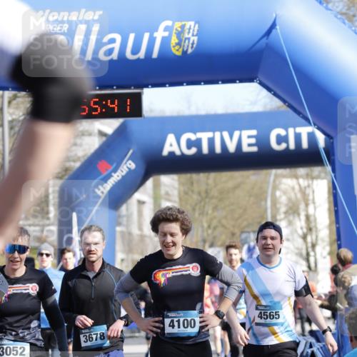 06.04.2025 - 44. Internationalen Wilhelmsburger Insellauf A. Gomolzig http://msf.ph/oto/7555301 06.04.2025 10:45:39 Ziel 3052, 3218, 3678, 3866, 3873, 3956, 3978, 4063, 4100, 4194, 4301, 4302, 4565 meine-sportfotos.de