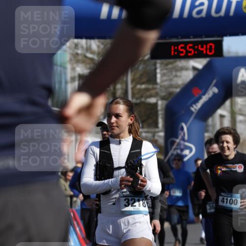06.04.2025 - 44. Internationalen Wilhelmsburger Insellauf A. Gomolzig http://msf.ph/oto/7555303 06.04.2025 10:45:38 Ziel 3052, 3218, 3678, 3866, 3873, 3956, 3978, 4100, 4301, 4302, 4448, 4565 meine-sportfotos.de