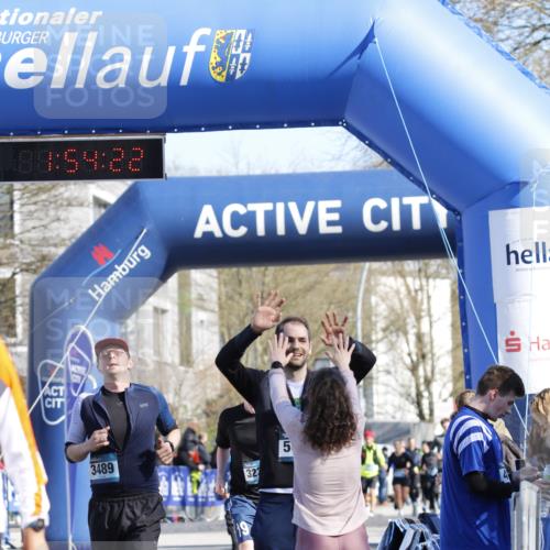 06.04.2025 - 44. Internationalen Wilhelmsburger Insellauf A. Gomolzig http://msf.ph/oto/7555359 06.04.2025 10:44:20 Ziel 3057, 3232, 3489, 3772, 3959, 4084, 4397, 4429, 5064 meine-sportfotos.de