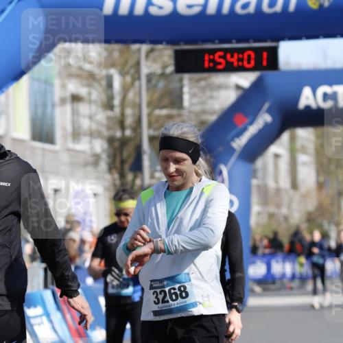 06.04.2025 - 44. Internationalen Wilhelmsburger Insellauf A. Gomolzig http://msf.ph/oto/7555381 06.04.2025 10:43:59 Ziel 3219, 3268, 3380, 4144, 4222, 4502, 4509, 5063 meine-sportfotos.de