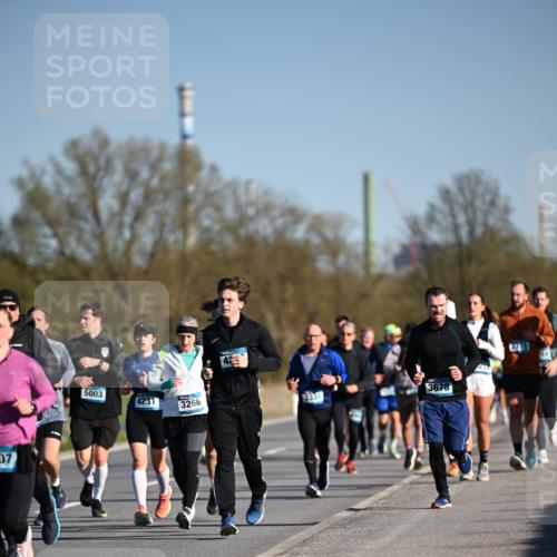 06.04.2025 - 44. Internationalen Wilhelmsburger Insellauf Dr. Thomas Lammeyer http://msf.ph/oto/7555385 06.04.2025 09:31:06 Laufen 07, 5003, 4231, 3268, 3337, 3678 meine-sportfotos.de