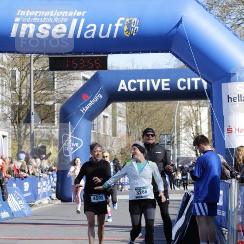 06.04.2025 - 44. Internationalen Wilhelmsburger Insellauf A. Gomolzig http://msf.ph/oto/7555388 06.04.2025 10:43:53 Ziel 3219, 3268, 3380, 4144, 4476, 4502, 4536 meine-sportfotos.de
