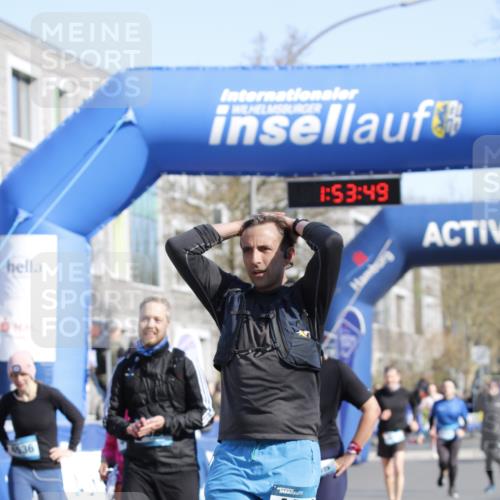 06.04.2025 - 44. Internationalen Wilhelmsburger Insellauf A. Gomolzig http://msf.ph/oto/7555394 06.04.2025 10:43:47 Ziel 3735, 3924, 4446, 4476, 4502, 4536 meine-sportfotos.de