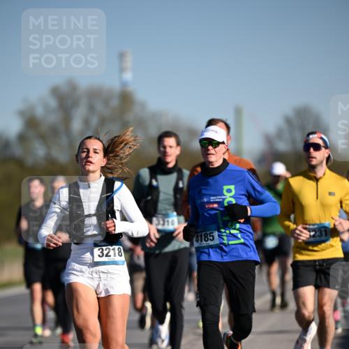 06.04.2025 - 44. Internationalen Wilhelmsburger Insellauf Dr. Thomas Lammeyer http://msf.ph/oto/7555450 06.04.2025 09:31:15 Laufen 3218, 4185 meine-sportfotos.de