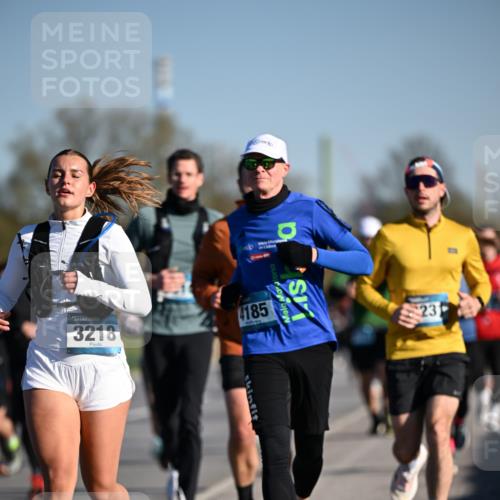 06.04.2025 - 44. Internationalen Wilhelmsburger Insellauf Dr. Thomas Lammeyer http://msf.ph/oto/7555461 06.04.2025 09:31:16 Laufen 3218, 4185, 23 meine-sportfotos.de