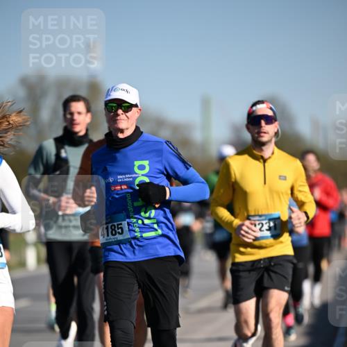 06.04.2025 - 44. Internationalen Wilhelmsburger Insellauf Dr. Thomas Lammeyer http://msf.ph/oto/7555469 06.04.2025 09:31:17 Laufen 10, 4185, 231 meine-sportfotos.de