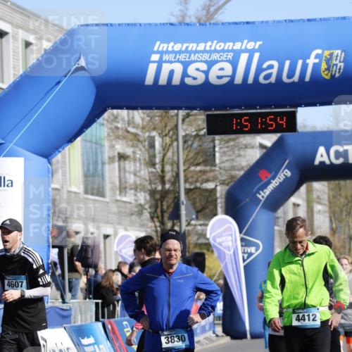 06.04.2025 - 44. Internationalen Wilhelmsburger Insellauf A. Gomolzig http://msf.ph/oto/7555480 06.04.2025 10:41:52 Ziel 3017, 3308, 3446, 3830, 3890, 3891, 3941, 4115, 4412, 4566, 4607 meine-sportfotos.de