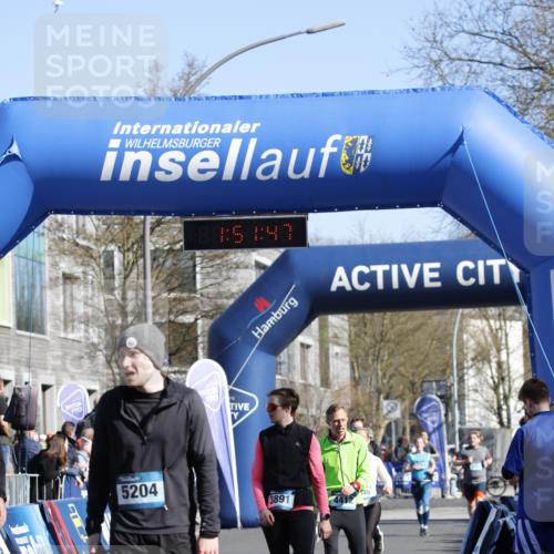06.04.2025 - 44. Internationalen Wilhelmsburger Insellauf A. Gomolzig http://msf.ph/oto/7555488 06.04.2025 10:41:45 Ziel 3017, 3104, 3255, 3432, 3890, 3891, 3975, 4412, 4607, 5204 meine-sportfotos.de