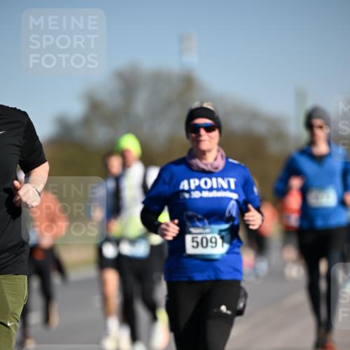06.04.2025 - 44. Internationalen Wilhelmsburger Insellauf Dr. Thomas Lammeyer http://msf.ph/oto/7555598 06.04.2025 09:31:28 Laufen 3, 509 meine-sportfotos.de