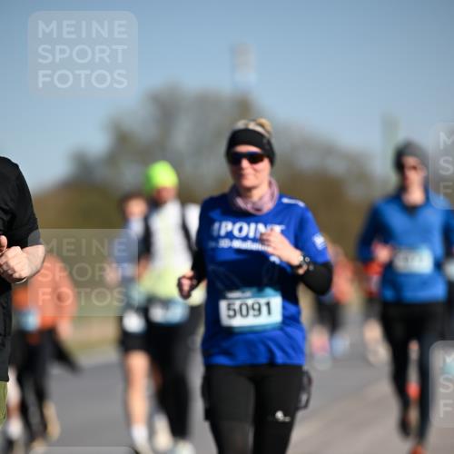 06.04.2025 - 44. Internationalen Wilhelmsburger Insellauf Dr. Thomas Lammeyer http://msf.ph/oto/7555601 06.04.2025 09:31:28 Laufen 5091 meine-sportfotos.de