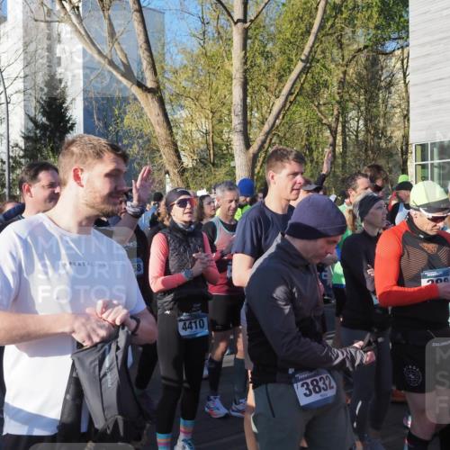 06.04.2025 - 44. Internationalen Wilhelmsburger Insellauf Luisa Fischer http://msf.ph/oto/7555627 06.04.2025 08:48:29 Ziel 58, 3174, 4410, 3832, 200, 4378 meine-sportfotos.de