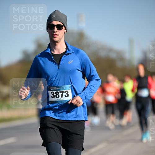 06.04.2025 - 44. Internationalen Wilhelmsburger Insellauf Dr. Thomas Lammeyer http://msf.ph/oto/7555656 06.04.2025 09:31:32 Laufen 3873 meine-sportfotos.de