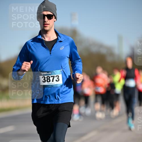 06.04.2025 - 44. Internationalen Wilhelmsburger Insellauf Dr. Thomas Lammeyer http://msf.ph/oto/7555661 06.04.2025 09:31:32 Laufen 3873 meine-sportfotos.de