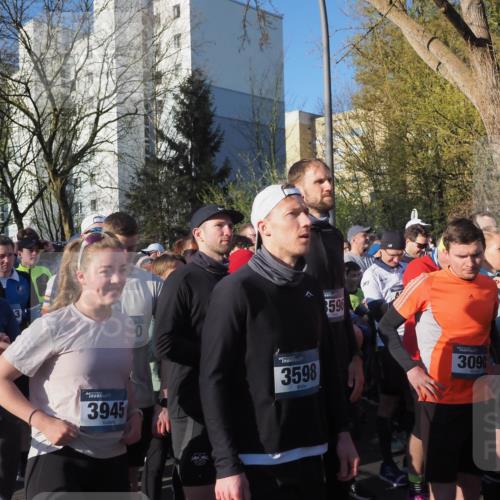 06.04.2025 - 44. Internationalen Wilhelmsburger Insellauf Luisa Fischer http://msf.ph/oto/7555689 06.04.2025 08:50:02 Ziel 395, 3, 0, 3945, 3598, 596, 3096 meine-sportfotos.de