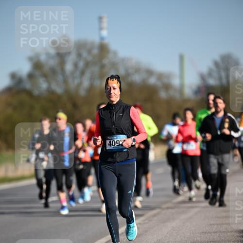 06.04.2025 - 44. Internationalen Wilhelmsburger Insellauf Dr. Thomas Lammeyer http://msf.ph/oto/7555702 06.04.2025 09:31:35 Laufen 409 meine-sportfotos.de