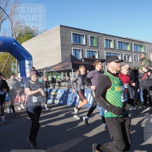 06.04.2025 - 44. Internationalen Wilhelmsburger Insellauf Luisa Fischer http://msf.ph/oto/7555711 06.04.2025 08:51:25 Ziel 0, 01, 25, 153, 4227, 4542, 3149, 4544, 30, 349, 387 meine-sportfotos.de