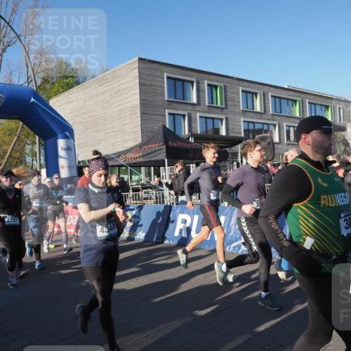 06.04.2025 - 44. Internationalen Wilhelmsburger Insellauf Luisa Fischer http://msf.ph/oto/7555713 06.04.2025 08:51:25 Ziel 0, 01, 25, 4153, 4227, 4542, 4544, 307, 350, 387 meine-sportfotos.de
