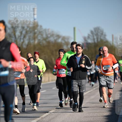 06.04.2025 - 44. Internationalen Wilhelmsburger Insellauf Dr. Thomas Lammeyer http://msf.ph/oto/7555739 06.04.2025 09:31:37 Laufen 4552, 3238, 441, 4550 meine-sportfotos.de