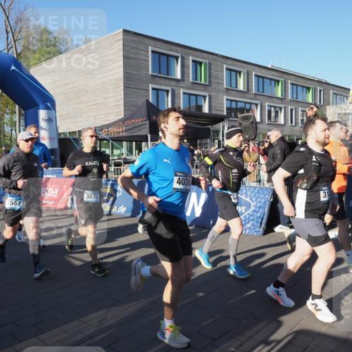 06.04.2025 - 44. Internationalen Wilhelmsburger Insellauf Luisa Fischer http://msf.ph/oto/7555762 06.04.2025 08:51:51 Ziel 4370, 1, 3094, 3567, 3674, 4030, 44, 312 meine-sportfotos.de