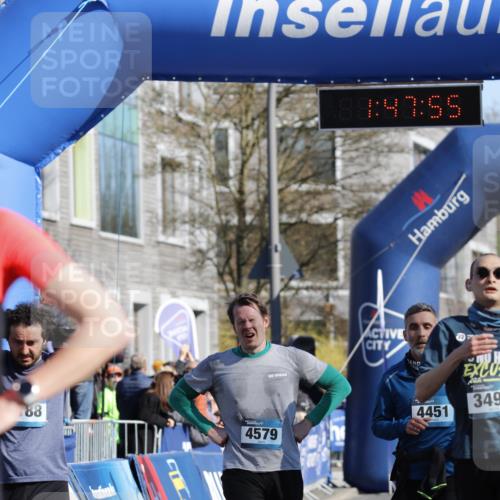 06.04.2025 - 44. Internationalen Wilhelmsburger Insellauf A. Gomolzig http://msf.ph/oto/7555765 06.04.2025 10:37:54 Ziel 3206, 3496, 4226, 4451, 4470, 4530, 4579 meine-sportfotos.de