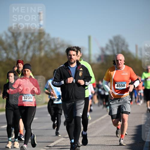06.04.2025 - 44. Internationalen Wilhelmsburger Insellauf Dr. Thomas Lammeyer http://msf.ph/oto/7555769 06.04.2025 09:31:39 Laufen 3238, 4550 meine-sportfotos.de