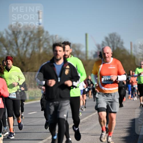 06.04.2025 - 44. Internationalen Wilhelmsburger Insellauf Dr. Thomas Lammeyer http://msf.ph/oto/7555790 06.04.2025 09:31:40 Laufen 4109 meine-sportfotos.de