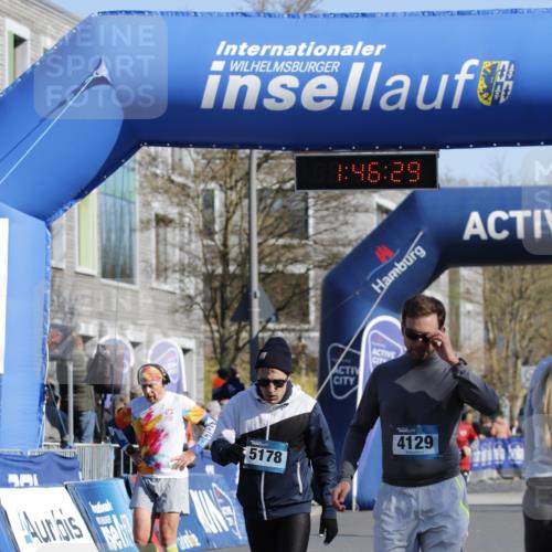 06.04.2025 - 44. Internationalen Wilhelmsburger Insellauf A. Gomolzig http://msf.ph/oto/7555895 06.04.2025 10:36:28 Ziel 3952, 4129, 5178 meine-sportfotos.de