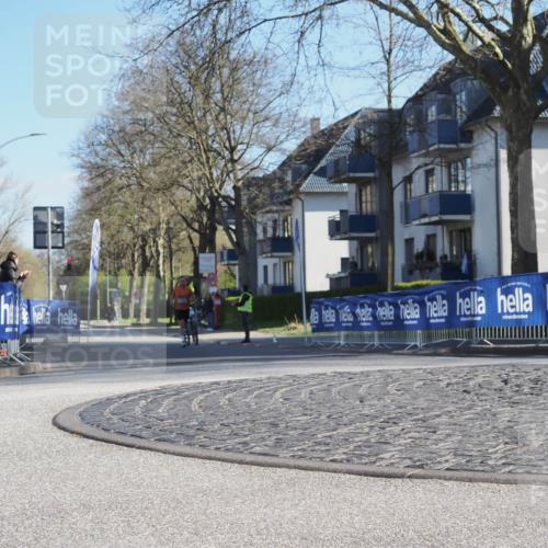06.04.2025 - 44. Internationalen Wilhelmsburger Insellauf Luisa Fischer http://msf.ph/oto/7555995 06.04.2025 10:05:17 Ziel  meine-sportfotos.de