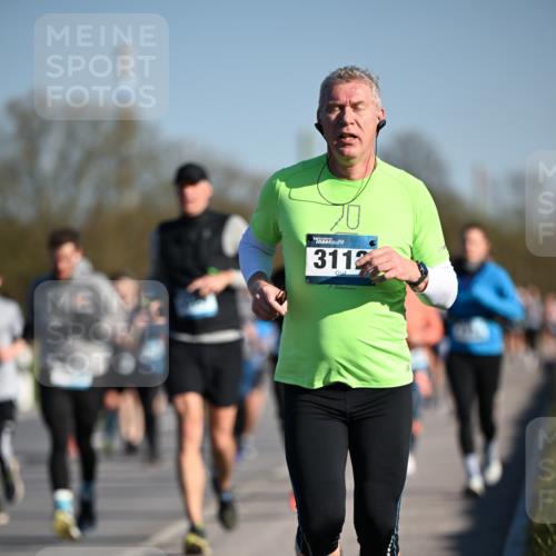 06.04.2025 - 44. Internationalen Wilhelmsburger Insellauf Dr. Thomas Lammeyer http://msf.ph/oto/7556026 06.04.2025 09:31:52 Laufen 3112 meine-sportfotos.de