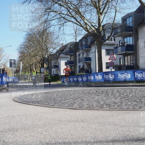 06.04.2025 - 44. Internationalen Wilhelmsburger Insellauf Luisa Fischer http://msf.ph/oto/7556035 06.04.2025 10:05:19 Ziel 4020 meine-sportfotos.de