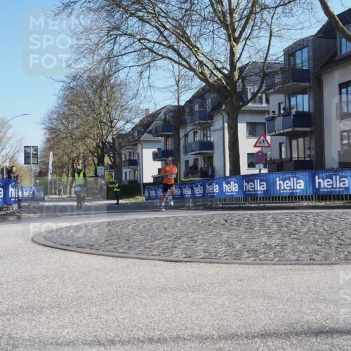 06.04.2025 - 44. Internationalen Wilhelmsburger Insellauf Luisa Fischer http://msf.ph/oto/7556039 06.04.2025 10:05:20 Ziel  meine-sportfotos.de