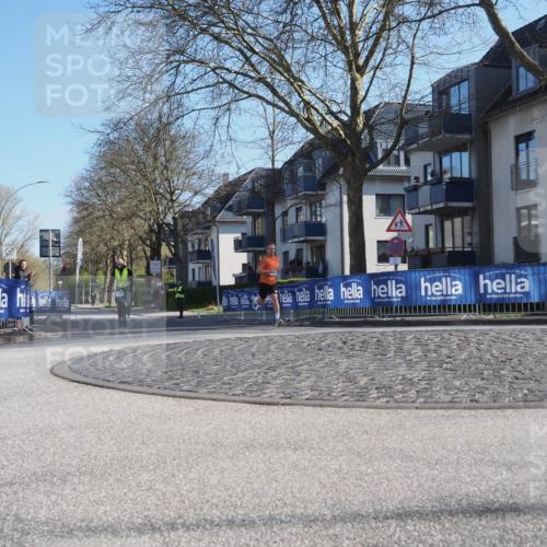 06.04.2025 - 44. Internationalen Wilhelmsburger Insellauf Luisa Fischer http://msf.ph/oto/7556042 06.04.2025 10:05:20 Ziel  meine-sportfotos.de