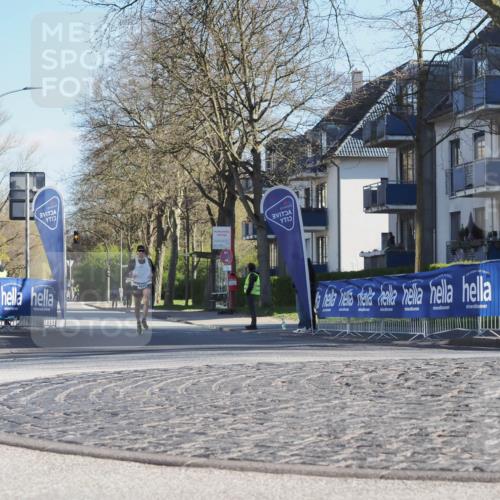 06.04.2025 - 44. Internationalen Wilhelmsburger Insellauf Luisa Fischer http://msf.ph/oto/7556102 06.04.2025 10:07:24 Ziel  meine-sportfotos.de