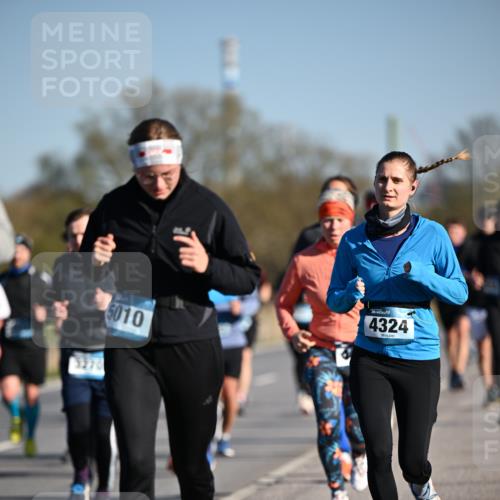 06.04.2025 - 44. Internationalen Wilhelmsburger Insellauf Dr. Thomas Lammeyer http://msf.ph/oto/7556120 06.04.2025 09:31:57 Laufen 5010, 3270, 4324 meine-sportfotos.de