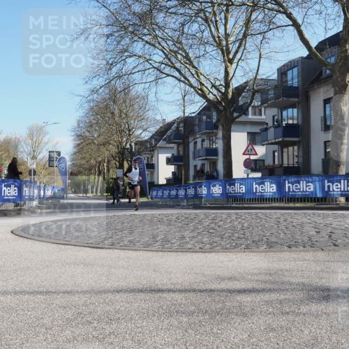 06.04.2025 - 44. Internationalen Wilhelmsburger Insellauf Luisa Fischer http://msf.ph/oto/7556156 06.04.2025 10:07:27 Ziel  meine-sportfotos.de