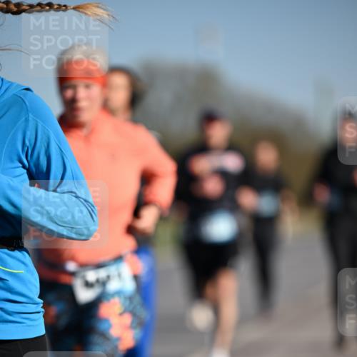 06.04.2025 - 44. Internationalen Wilhelmsburger Insellauf Dr. Thomas Lammeyer http://msf.ph/oto/7556194 06.04.2025 09:32:00 Laufen  meine-sportfotos.de