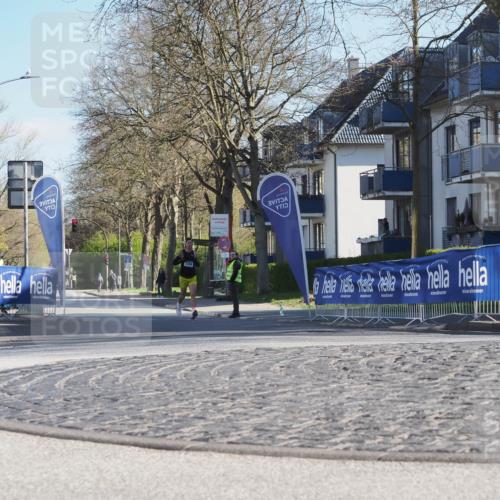 06.04.2025 - 44. Internationalen Wilhelmsburger Insellauf Luisa Fischer http://msf.ph/oto/7556214 06.04.2025 10:07:39 Ziel 3260 meine-sportfotos.de