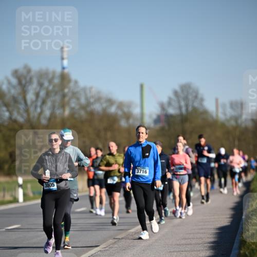 06.04.2025 - 44. Internationalen Wilhelmsburger Insellauf Dr. Thomas Lammeyer http://msf.ph/oto/7556277 06.04.2025 09:32:13 Laufen 3716, 3005 meine-sportfotos.de