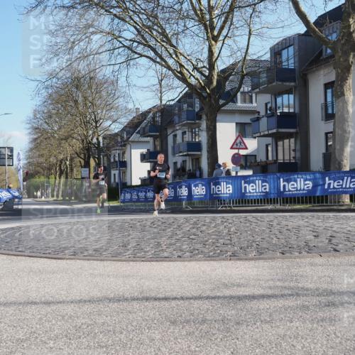 06.04.2025 - 44. Internationalen Wilhelmsburger Insellauf Luisa Fischer http://msf.ph/oto/7556402 06.04.2025 10:10:07 Ziel  meine-sportfotos.de