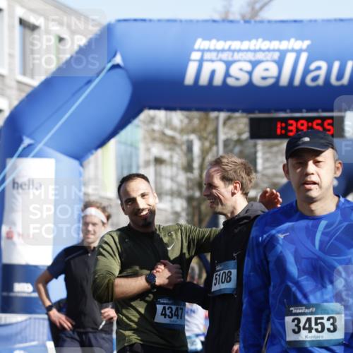06.04.2025 - 44. Internationalen Wilhelmsburger Insellauf A. Gomolzig http://msf.ph/oto/7556448 06.04.2025 10:29:53 Ziel 3453, 3615, 3795, 3808, 4044, 4121, 4238, 5108 meine-sportfotos.de