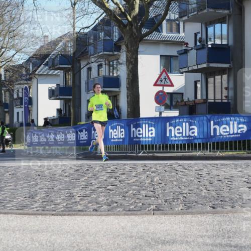 06.04.2025 - 44. Internationalen Wilhelmsburger Insellauf Luisa Fischer http://msf.ph/oto/7556449 06.04.2025 10:11:00 Ziel 5001 meine-sportfotos.de