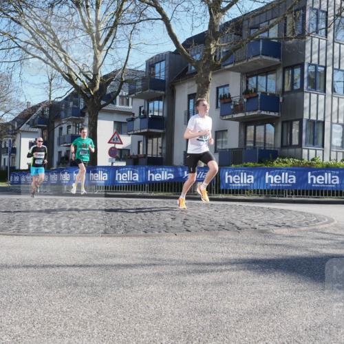 06.04.2025 - 44. Internationalen Wilhelmsburger Insellauf Luisa Fischer http://msf.ph/oto/7556558 06.04.2025 10:11:07 Ziel 5123, 3398, 037 meine-sportfotos.de