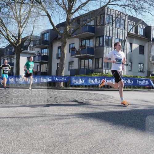 06.04.2025 - 44. Internationalen Wilhelmsburger Insellauf Luisa Fischer http://msf.ph/oto/7556569 06.04.2025 10:11:07 Ziel 5123, 5037 meine-sportfotos.de
