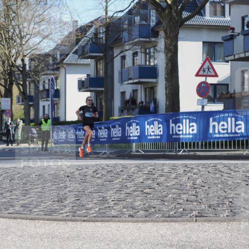 06.04.2025 - 44. Internationalen Wilhelmsburger Insellauf Luisa Fischer http://msf.ph/oto/7556579 06.04.2025 10:11:28 Ziel 5194 meine-sportfotos.de
