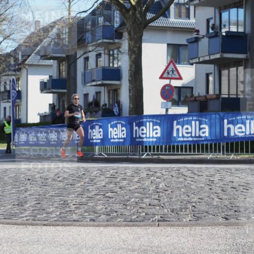 06.04.2025 - 44. Internationalen Wilhelmsburger Insellauf Luisa Fischer http://msf.ph/oto/7556586 06.04.2025 10:11:28 Ziel  meine-sportfotos.de