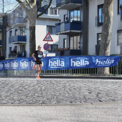 06.04.2025 - 44. Internationalen Wilhelmsburger Insellauf Luisa Fischer http://msf.ph/oto/7556603 06.04.2025 10:11:29 Ziel 5194 meine-sportfotos.de